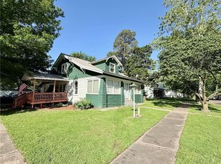 201 W Walker St, Marceline, MO 64658