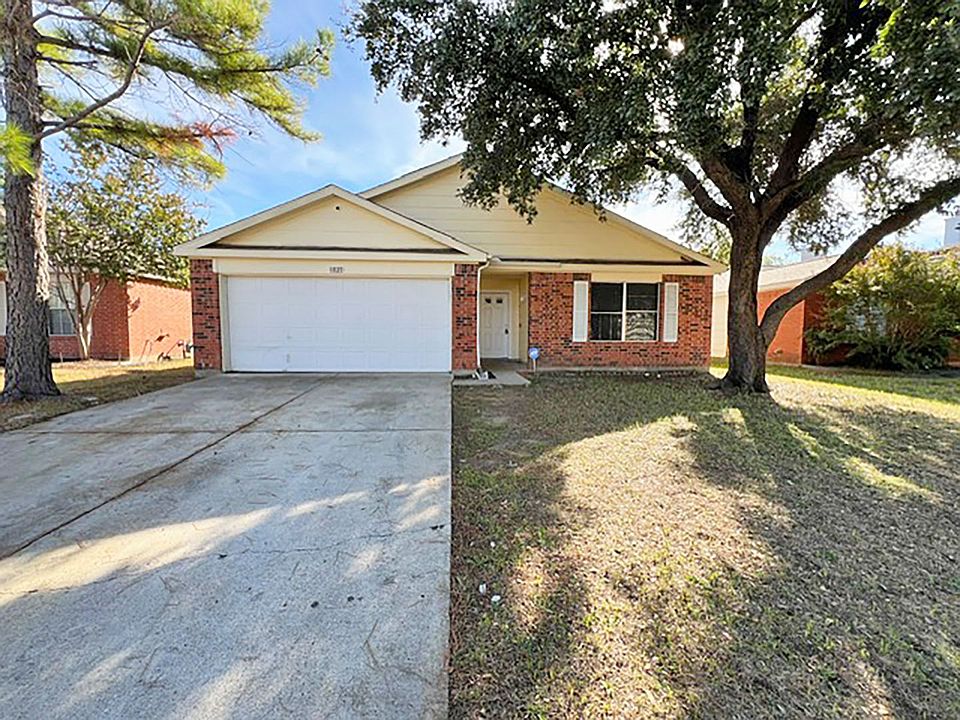 1st image of 1021 Beechwood Dr