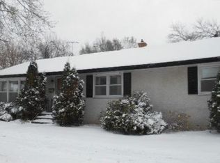 1358 Hazelwood St, Saint Paul, MN 55106