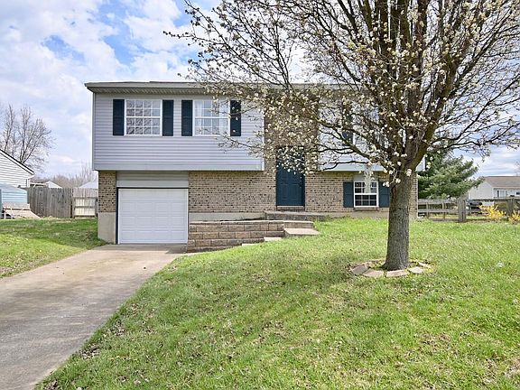 3rd image of 414 Brookwood Dr
