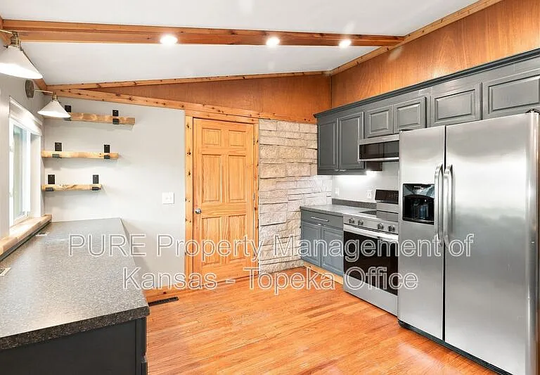 1746 NW 39th St — Photo 12