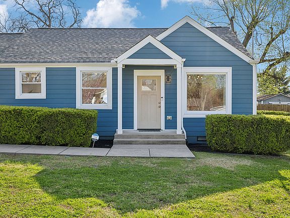 5th image of 312 Spence Cir