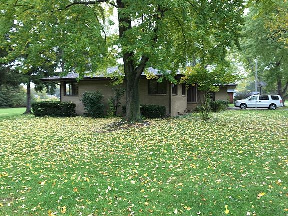 4th image of 2161 Glen Dr