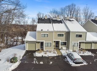 41 Eagle Rock Hl #41, Bethel, CT 06801