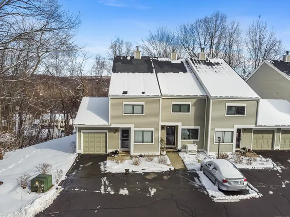 41 Eagle Rock Hill #41, Bethel, CT 06801