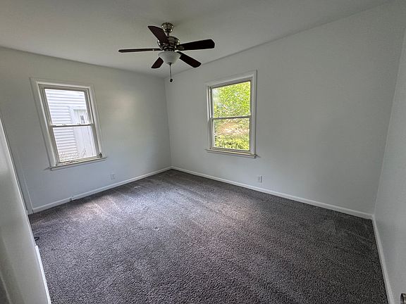 5th image of 3828 Woodland Ave