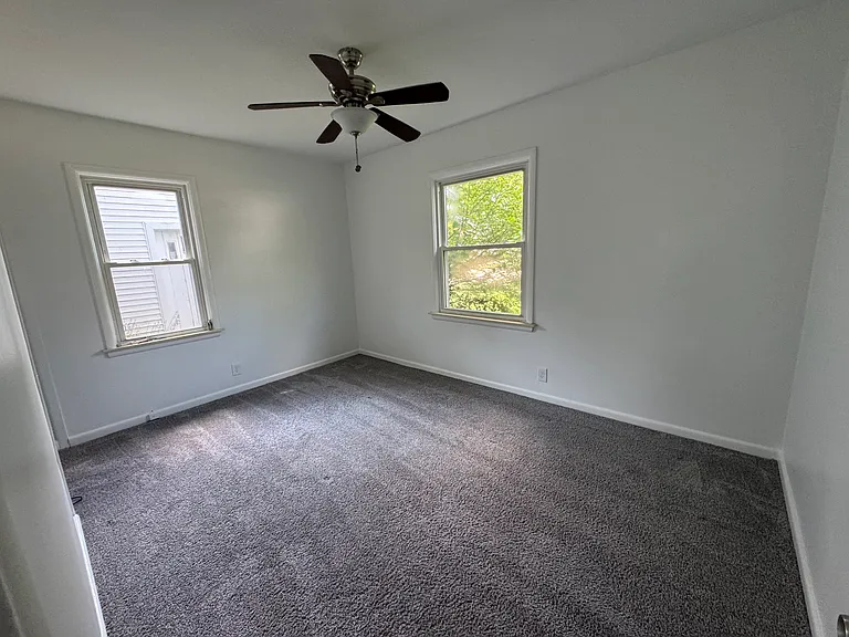 3828 Woodland Ave — Photo 5