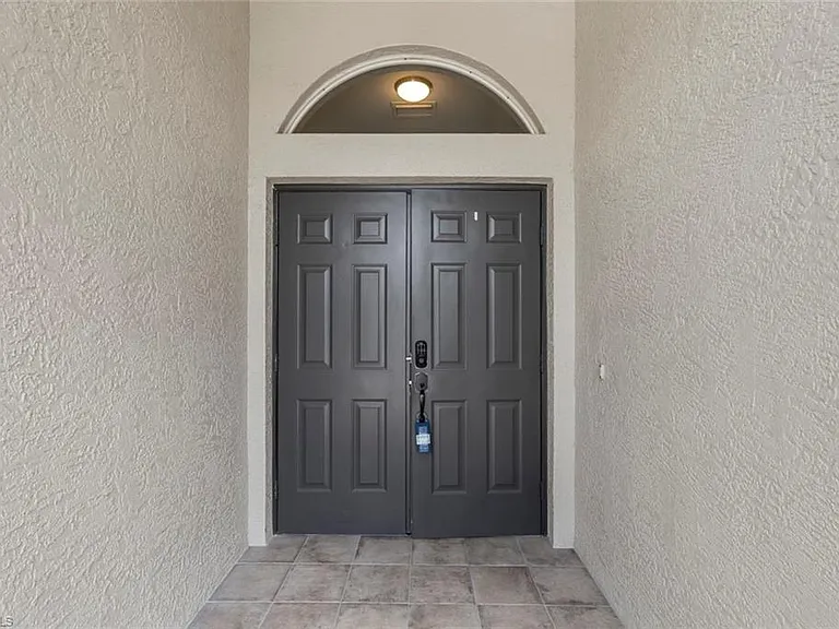 2970 Orange Grove Trl — Photo 3