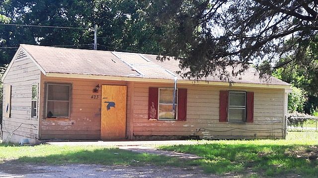1st image of 423 Honduras Ave