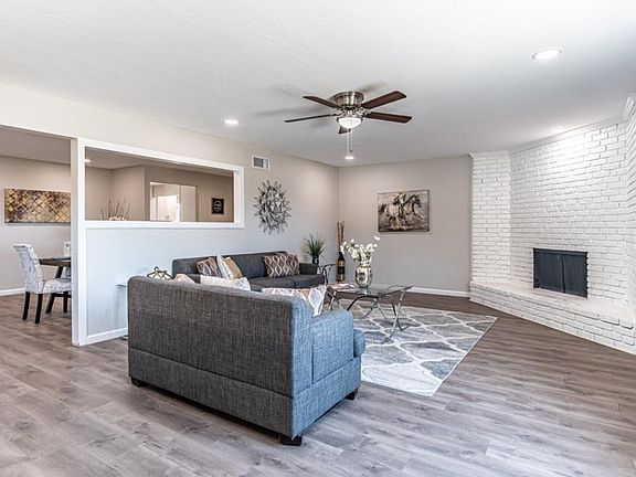 5th image of 12247 Kingsford Ct