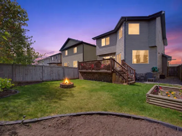 9 Snowbird Cres, Leduc, AB T9E 0H5