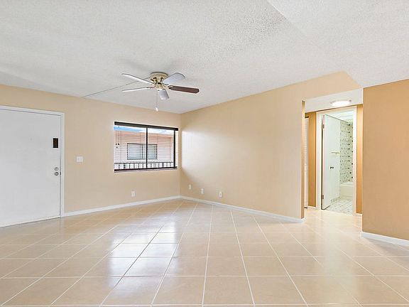 4th image of 5160 Las Verdes Cir APT 311