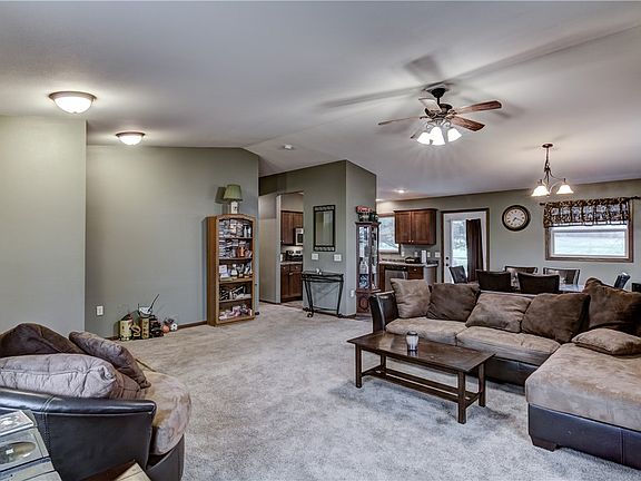 4th image of 8756 N 970th Street