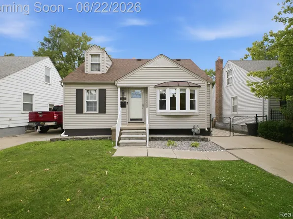 24824 Princeton St, Dearborn, MI 48124