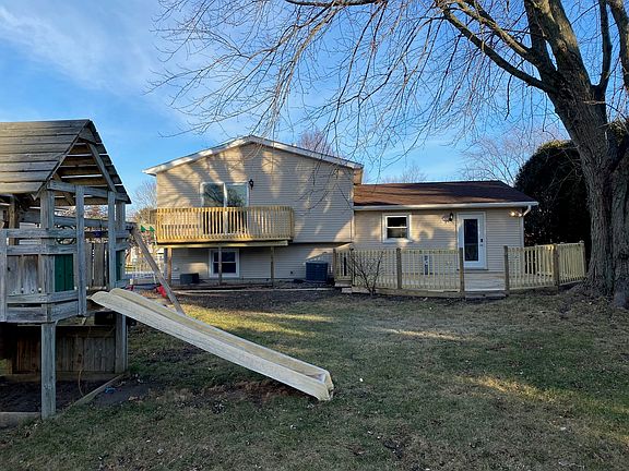 2nd image of 420 Garnett Ave