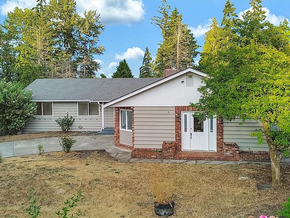 2nd image of 10701 64th Avenue E