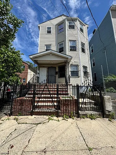 784 S 19th St Photo 1