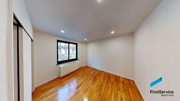 Rented by FirstService Realty (legacy) | media 25