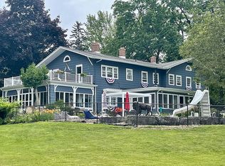 5447 Old Lake Shore Rd, Lake View, NY 14085