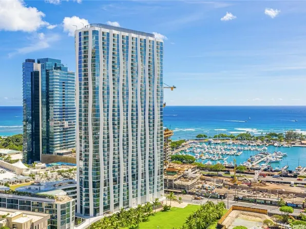 1000 Auahi St APT 2006, Honolulu, HI 96813