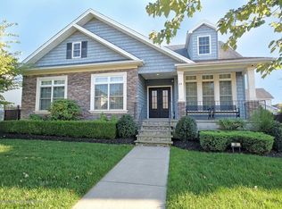 26 Dintree Ln, Staten Island, NY 10307
