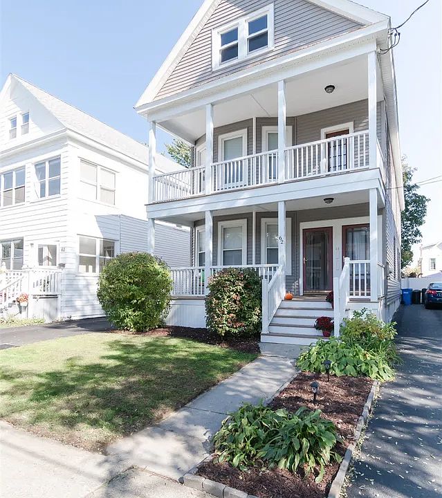 1st image of 62 Forest Ave Floor 1