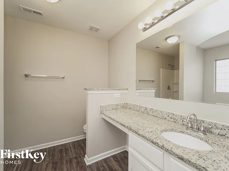 7008 Hidden Creek Dr — Photo 10