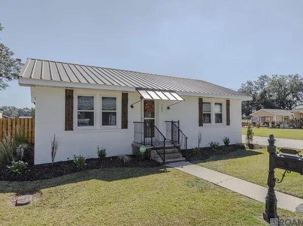 105 Landry Lasseigne St, Donaldsonville, LA 70346