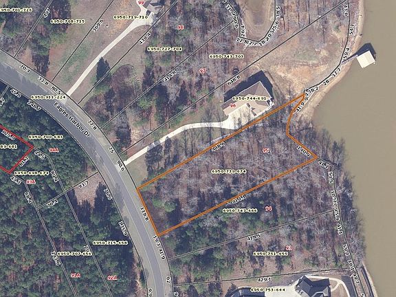 4th image of 857 Eagles Harbor Dr