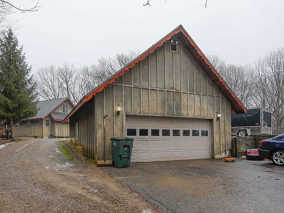 66518 N Centerville-103