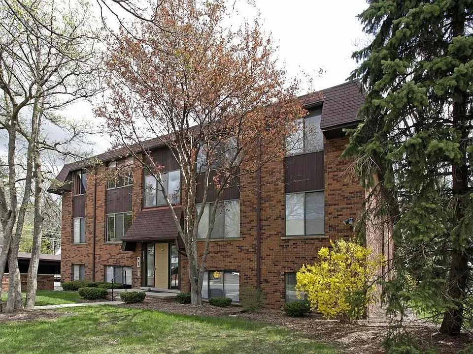 Building Photo 5