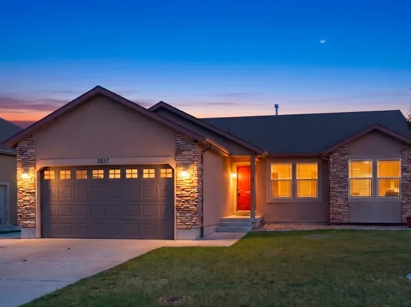 3857 E Barton Creek Dr, Eagle Mountain, UT 84005