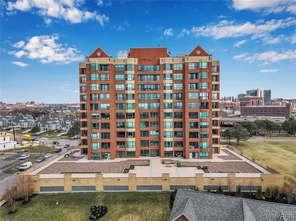 507 Admirals Walk #507, Buffalo, NY 14228