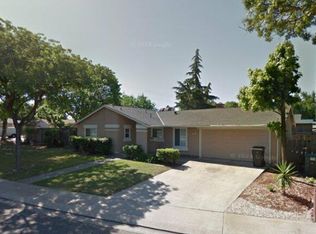 1700 Applegate Dr, Modesto, CA 95350