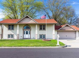 2610 W 32nd St, Sedalia, MO 65301