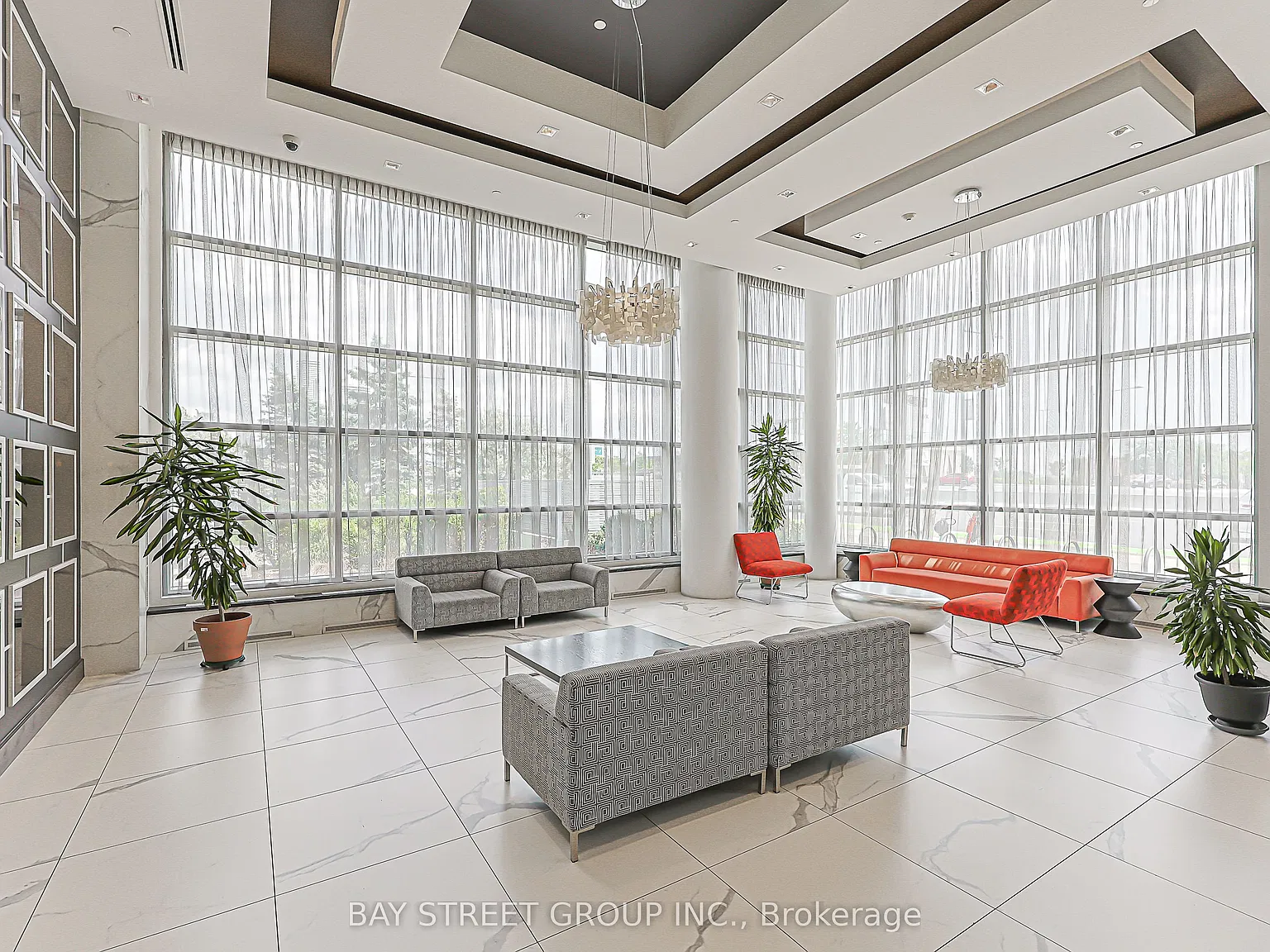 2 bed, $2,350 — Photo 3