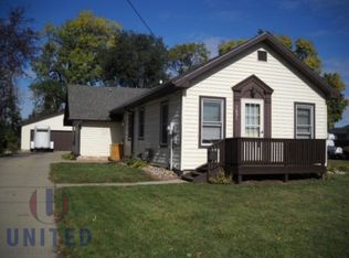 1031 River Dr, Sioux City, IA 51109