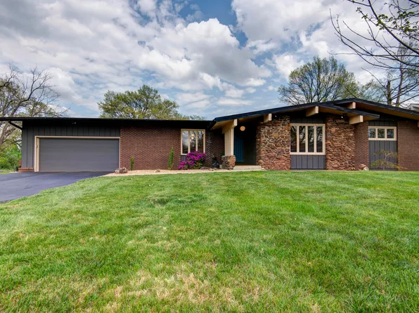 2830 S Marlan Avenue, Springfield, MO 65804