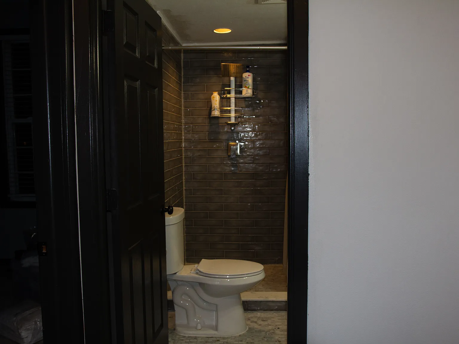 2 bed, 1250 sqft, $3,400 — Photo 2
