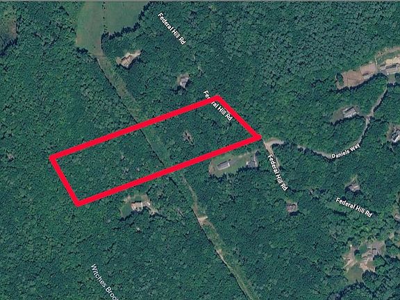 3rd image of 250 Federal Hill Road