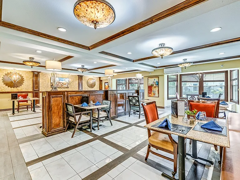 Oakland Heights - 55+ Active Adult Apartments — Photo 17