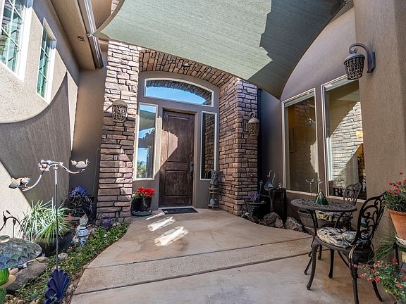 4th image of 1759 S Vilate Dr