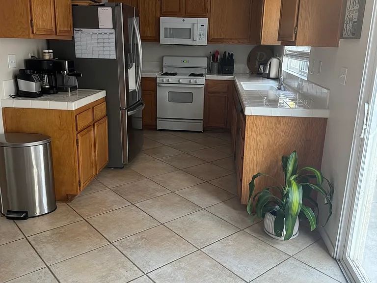 31671 Sandhill Ln — Photo 7