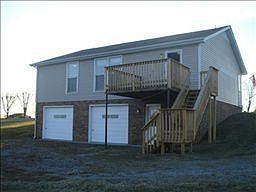 4th image of 2661 Holt Ln