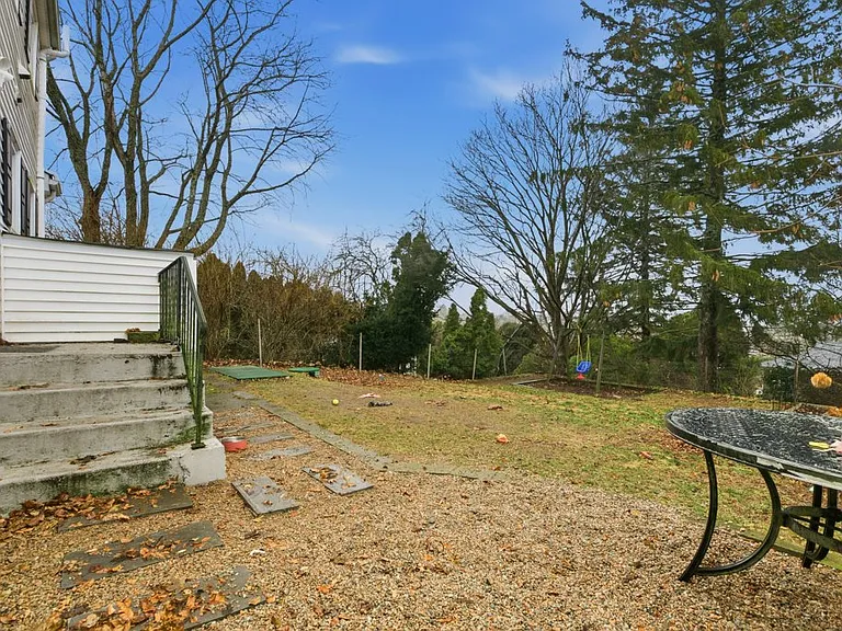 23 Cypress St — Photo 26