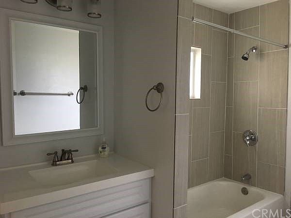 1st image of 479 W 24th St