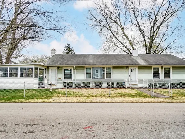 1846 Hearthstone Dr, Dayton, OH 45410