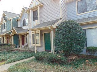 3907 N Course Dr, Charlotte, NC 28277