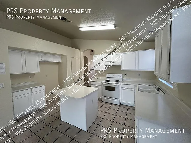 51 N Del Pueblo Pl — Photo 12