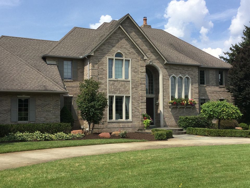 1st image of 1580 Balsam Way